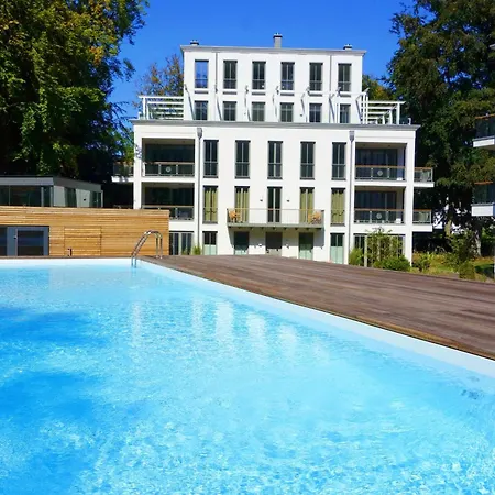 Baltic Lounge In Der Amalie * Binz