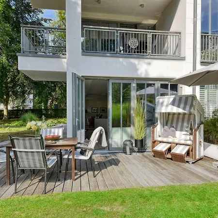 Baltic Lounge In Der Amalie * Binz